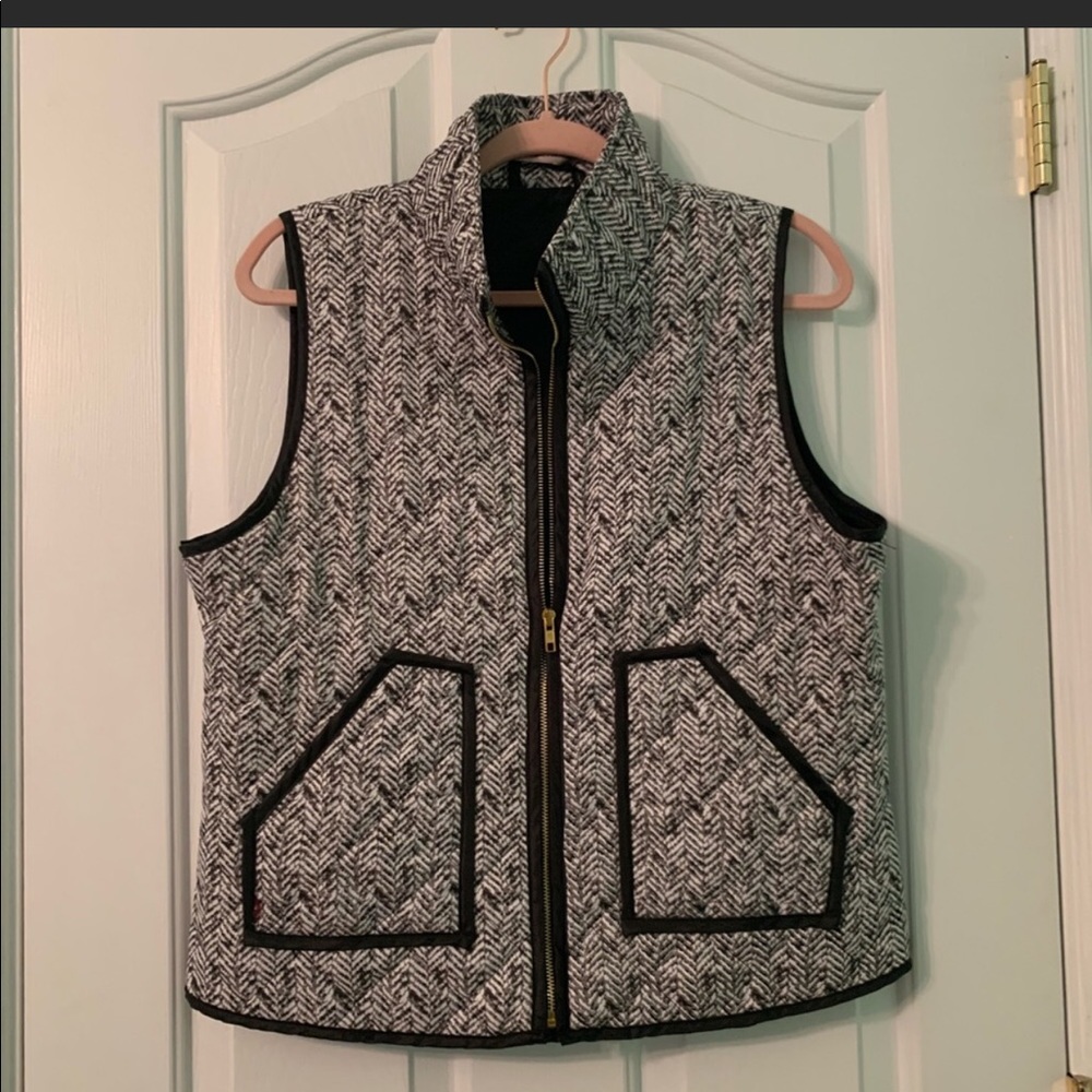 Herringbone vest- never worn- xl runs small